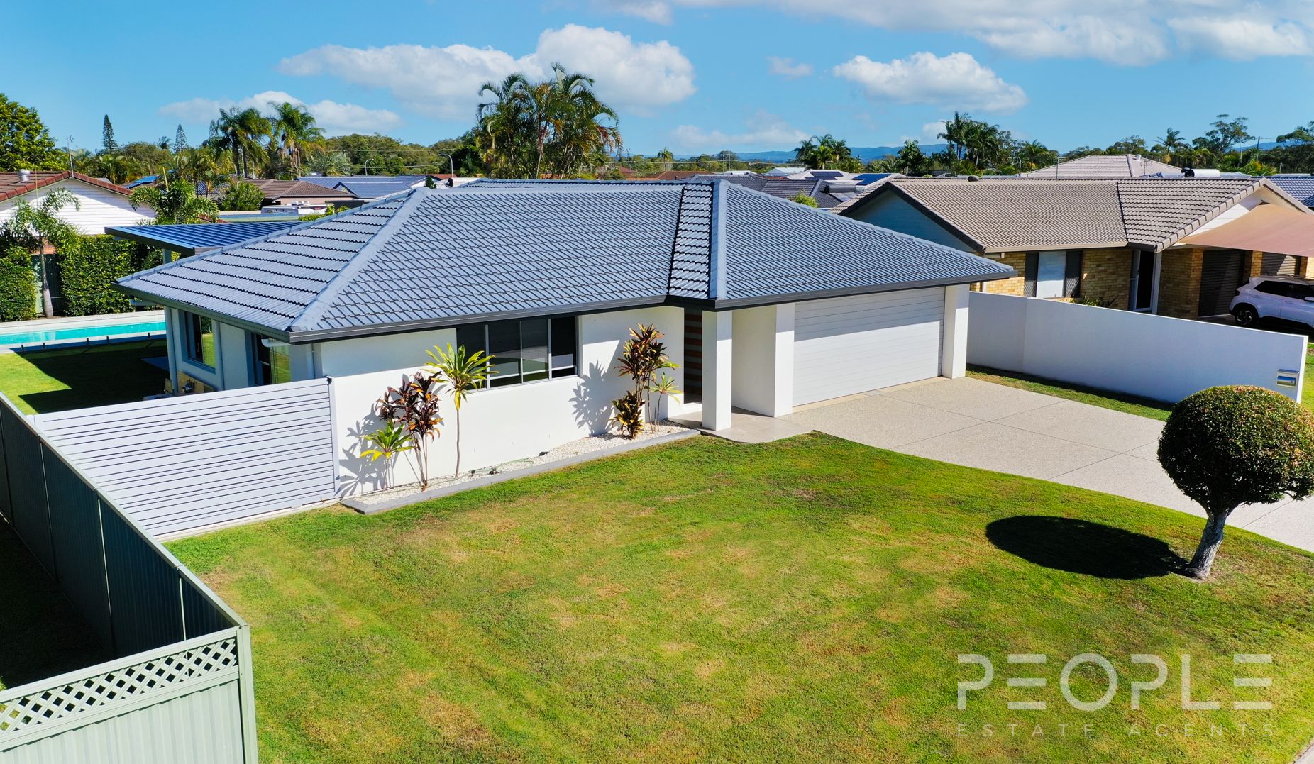 4 Primrose Court, Hollywell QLD 4216, Image 1