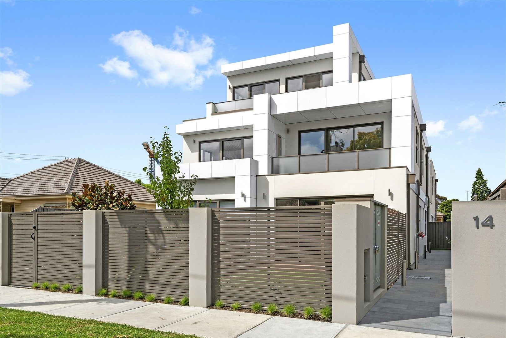 2 bedrooms Apartment / Unit / Flat in 2/14 Laurel Street BENTLEIGH EAST VIC, 3165