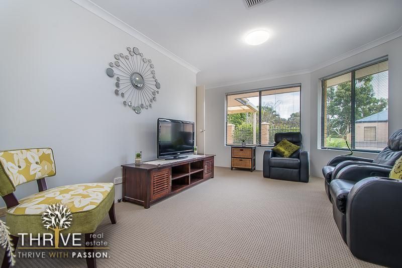 21 Portsea Gardens, Jandakot WA 6164, Image 2