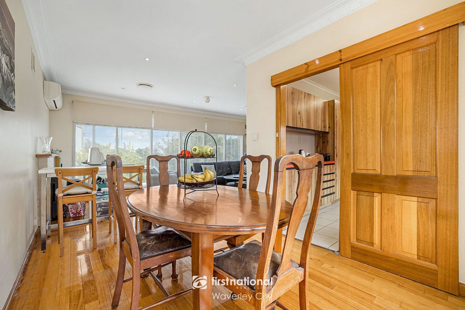 1/10 Joanna Court, Mount Waverley VIC 3149, Image 2