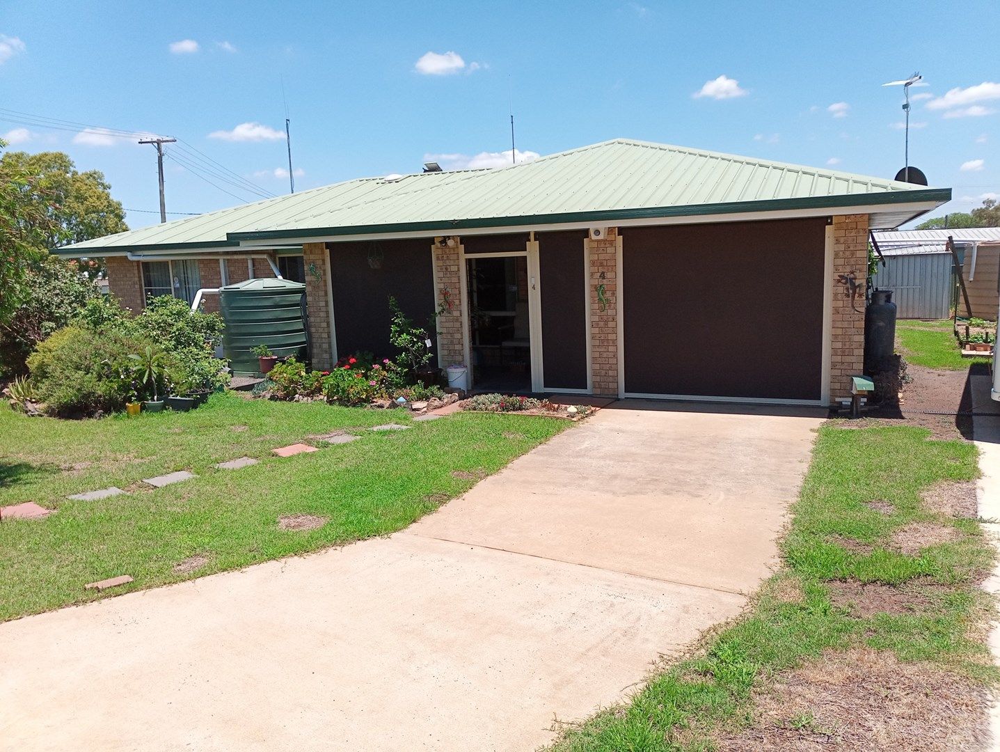 4 Aruma Drive, Oakey QLD 4401, Image 0