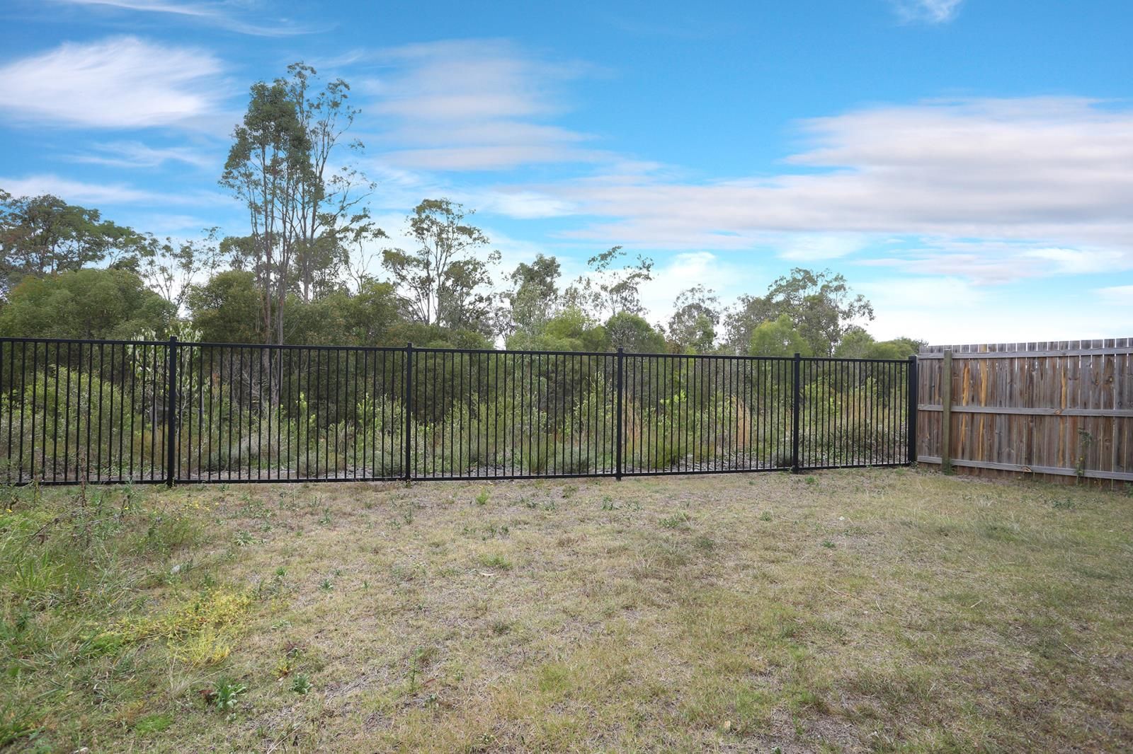 25 Tempera Place, Yarrabilba QLD 4207, Image 2