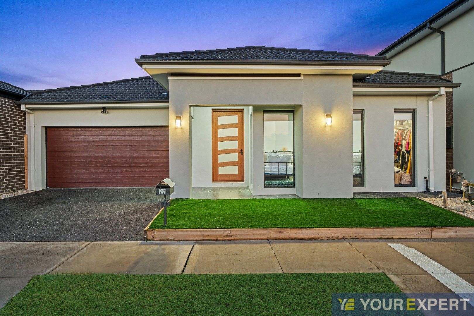 3 bedrooms House in 27 Imer Crescent BERWICK VIC, 3806