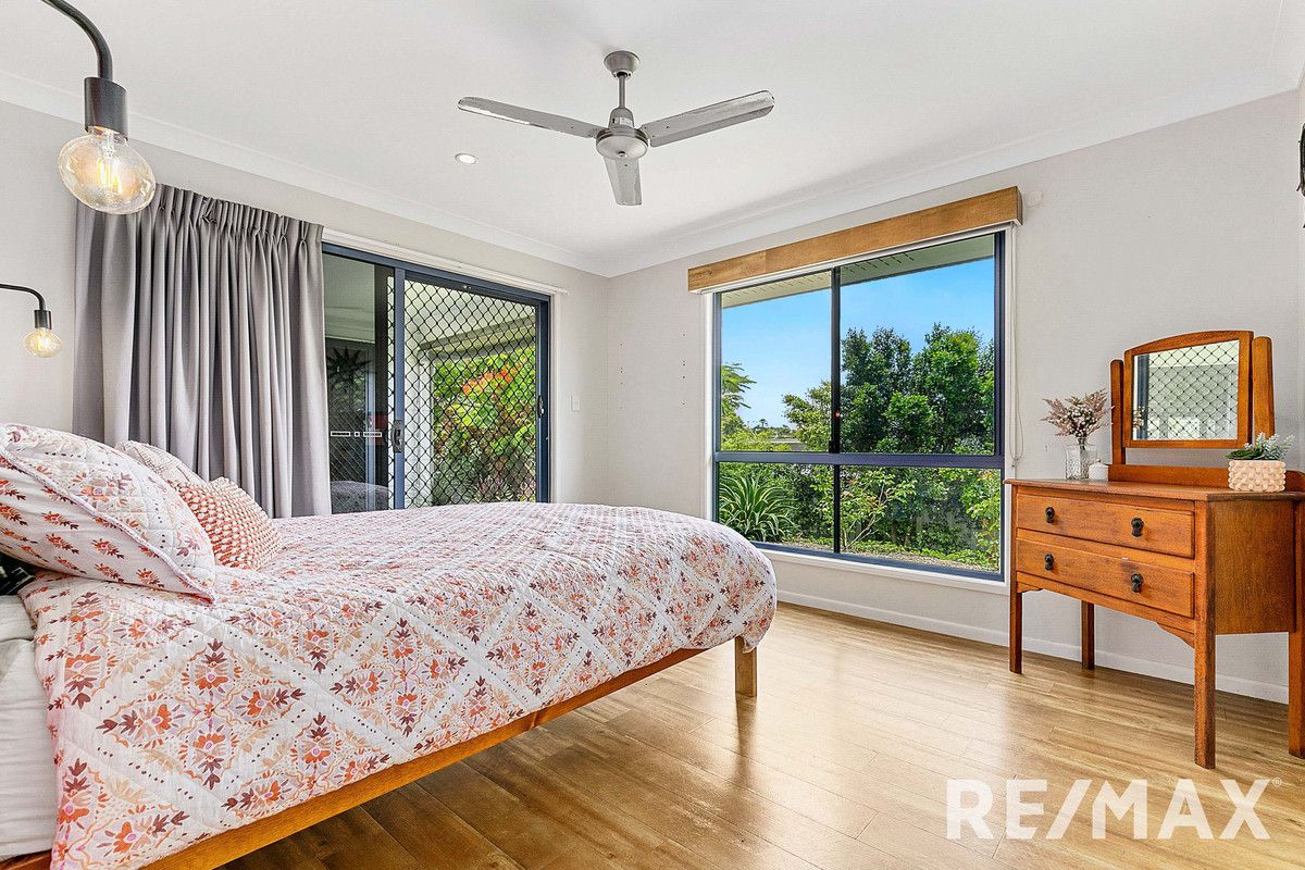 70 Palm Way, Dundowran Beach QLD 4655, Image 2