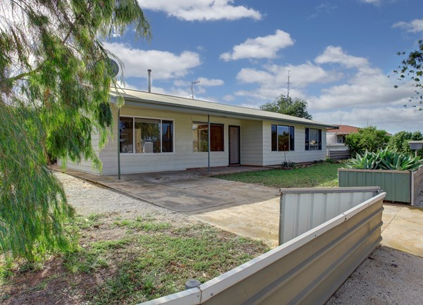 7 Carr Street, Tumby Bay SA 5605