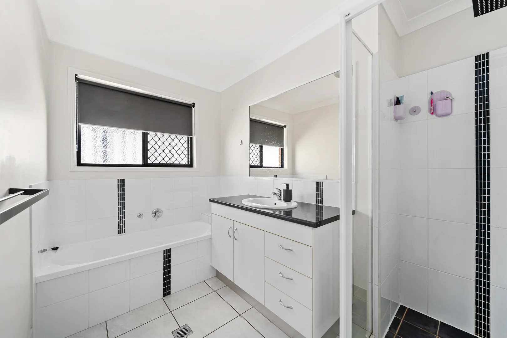 Additional image 9 of 6 Wright Street, Emerald QLD 4720