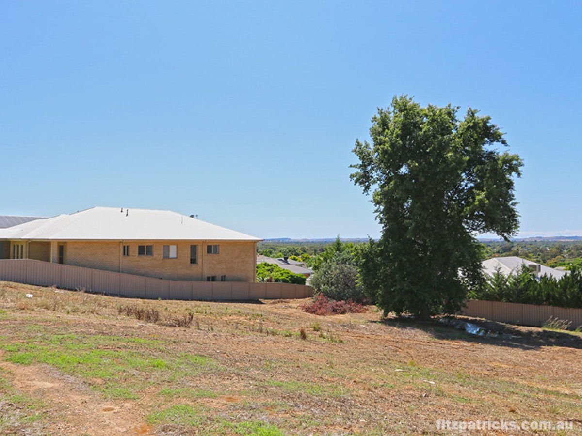 60 Atherton Crescent, Tatton NSW 2650, Image 2