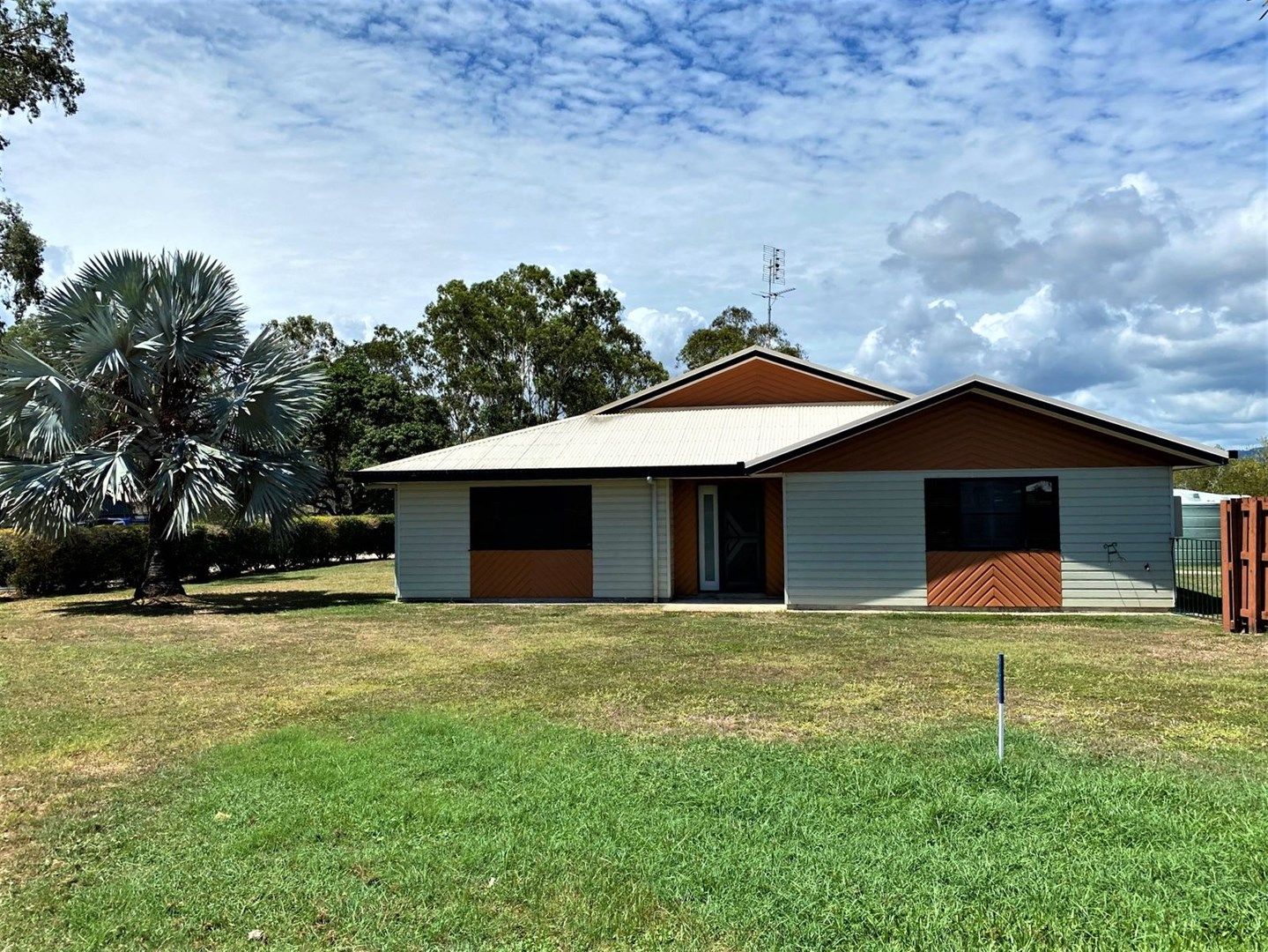 16 Rasmussen Court, Armstrong Beach QLD 4737, Image 0