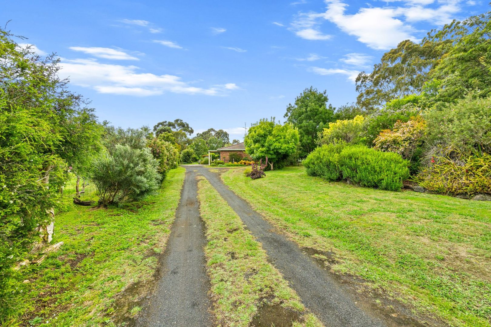 2 Rayda Court, Churchill VIC 3842, Image 2