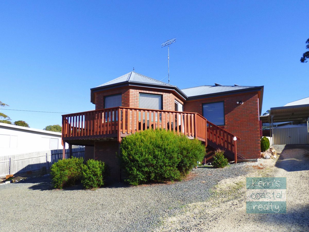 31 Treloggen Drive, Binalong Bay TAS 7216, Image 1