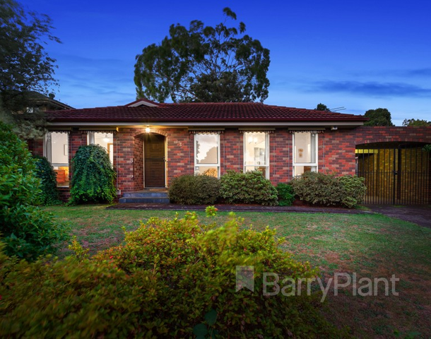 13 Sandhurst Road, Wantirna VIC 3152