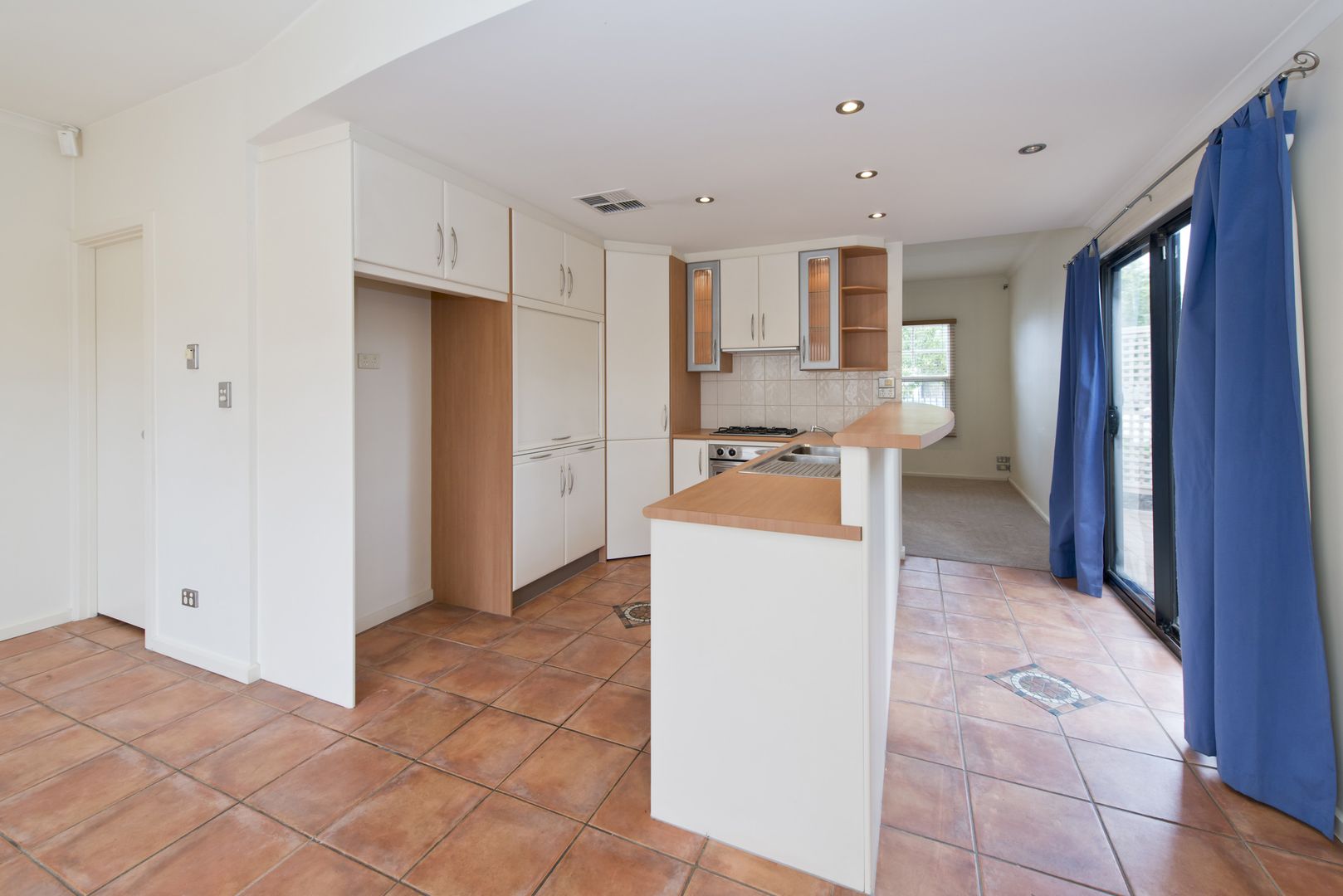 2/4 Cowell Place, Mile End SA 5031 House For Rent Domain