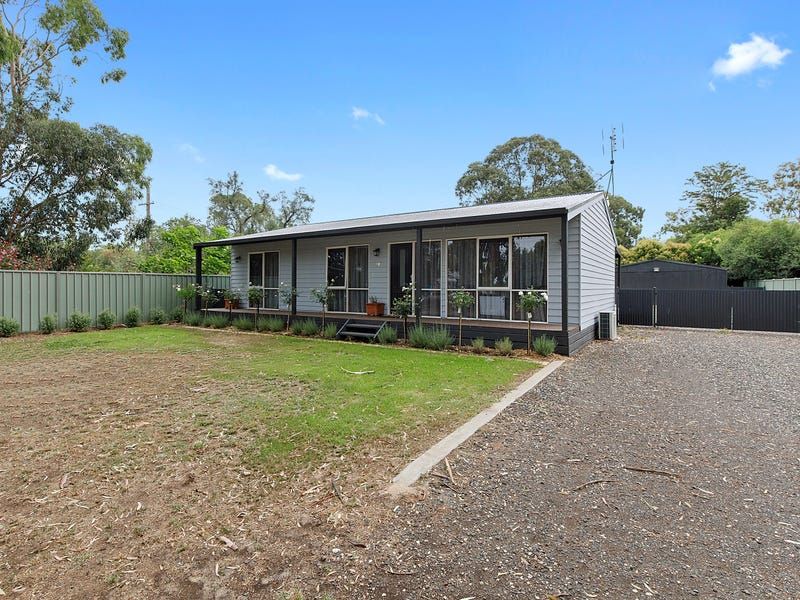 18 Anderson St, Avenel VIC 3664, Image 2