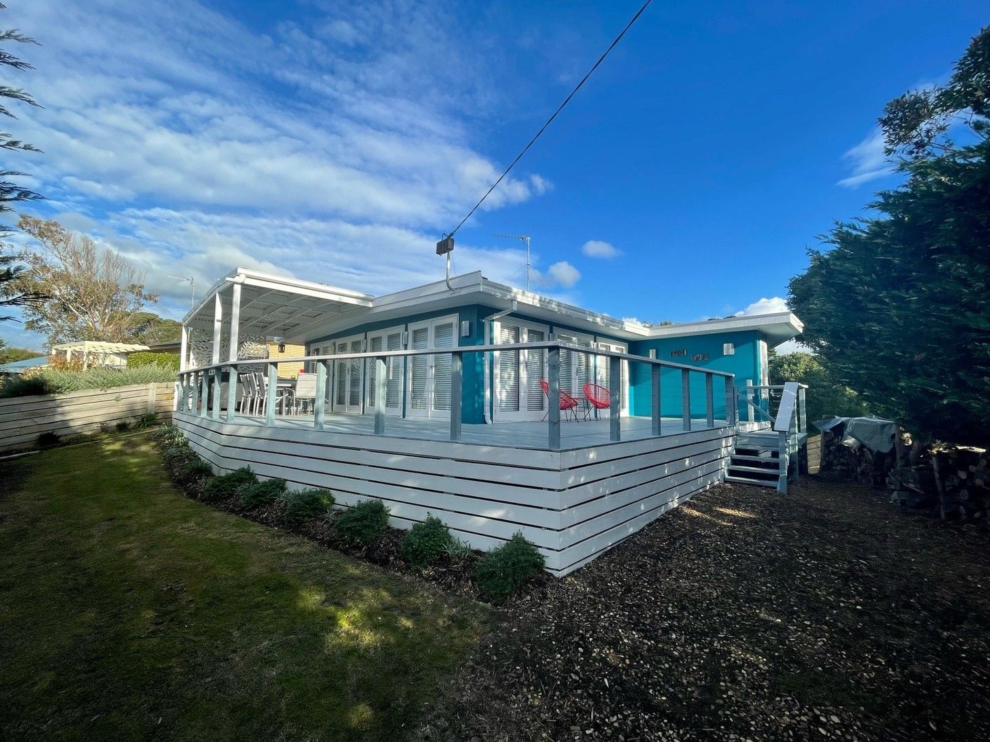 5 bedrooms House in 2 Pandora Avenue VENUS BAY VIC, 3956