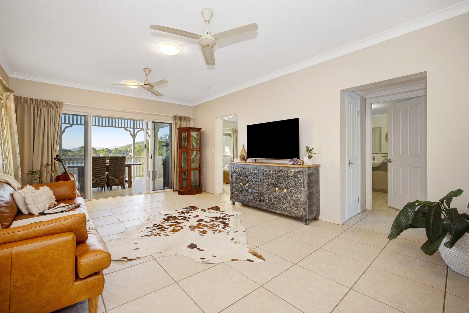 11/16-22 Martinez Avenue, West End QLD 4810, Image 0