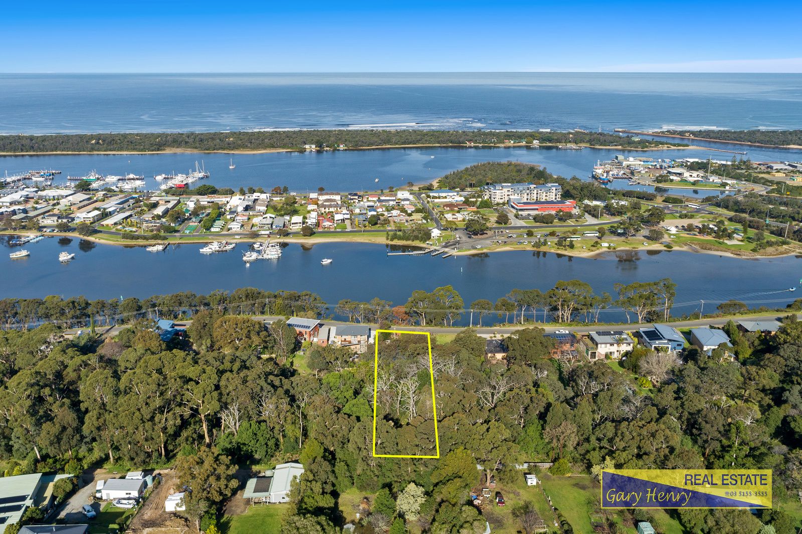 63 Seaview Pde, Lakes Entrance VIC 3909, Image 2