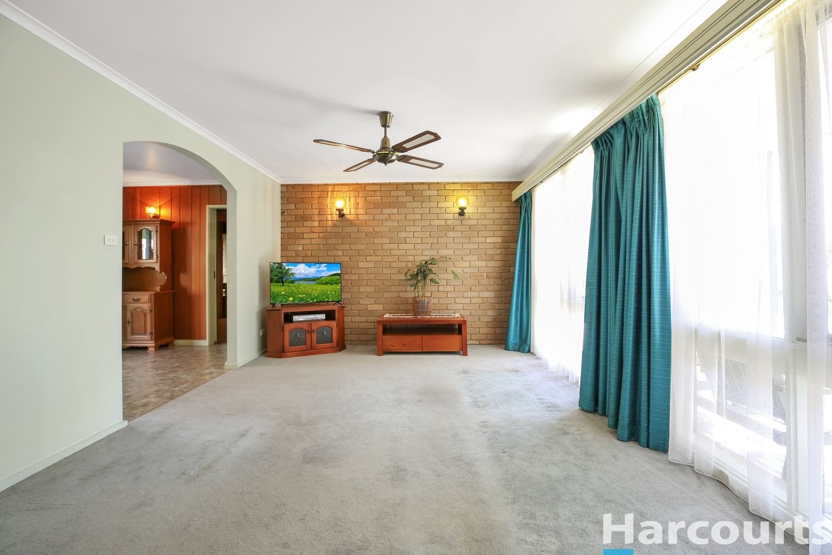 8 Edgar Street, Drouin VIC 3818, Image 1