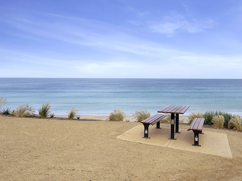 34 Seabreeze Crescent, Maslin Beach SA 5170, Image 1