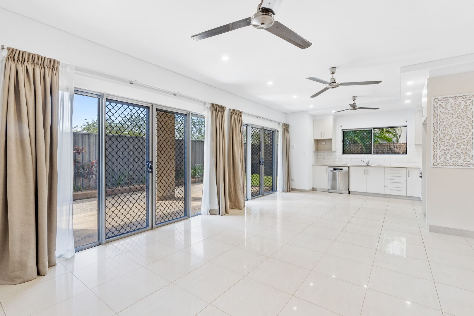 3/5 O'Ferrals Road, Bayview NT 0820 House For Rent 800 Domain