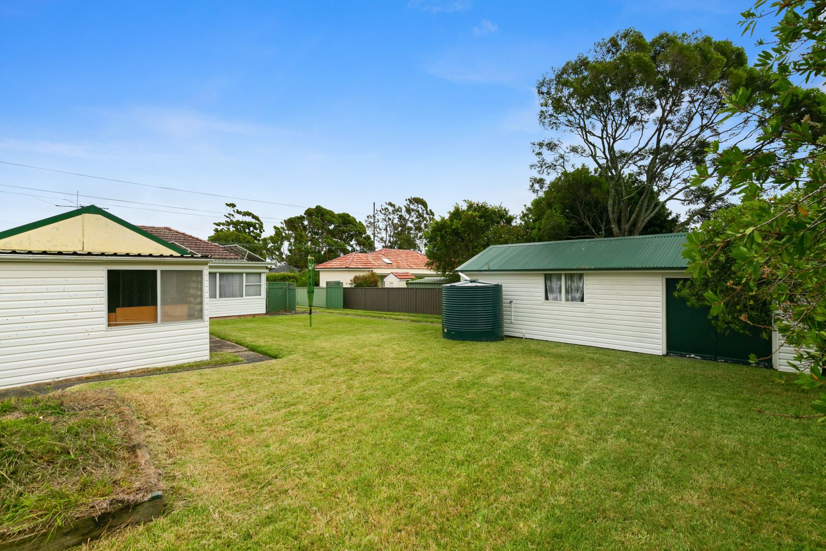 100 Banksia Avenue, Engadine NSW 2233, Image 2