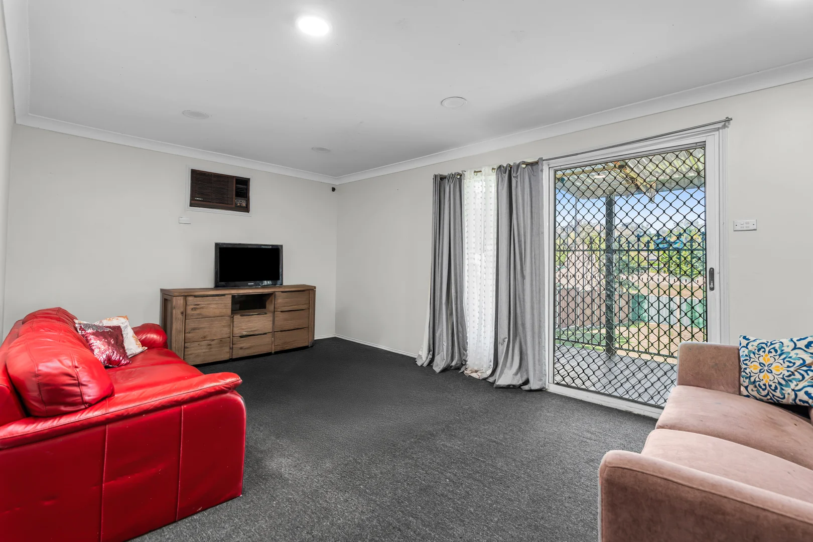 Additional image 3 of 71 Brudenell Avenue, Leumeah NSW 2560