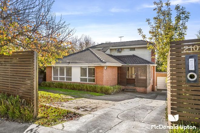 Picture of 210 Mascoma Street, STRATHMORE VIC 3041