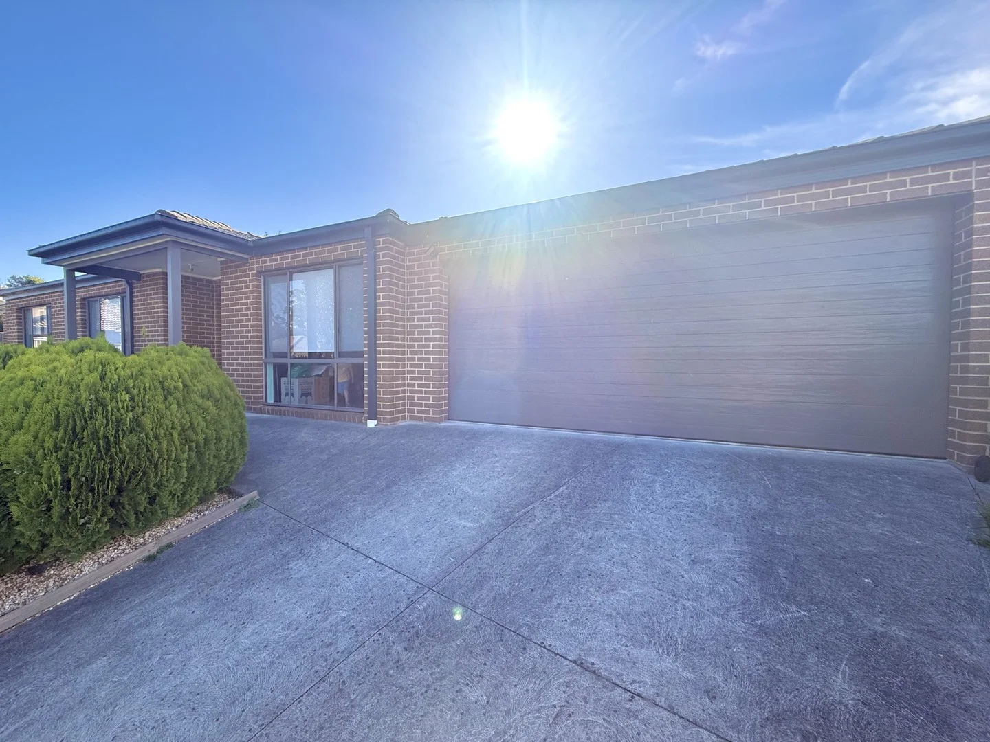 Primary image of 4 Luke Court, Drouin VIC 3818
