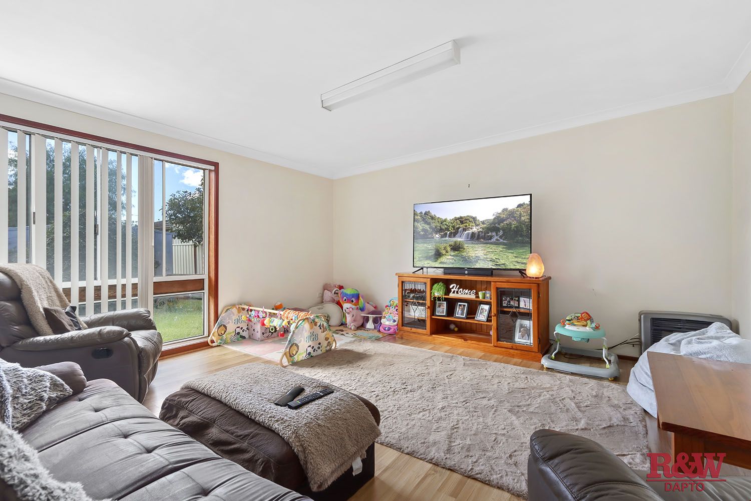 15 Ritchie Crescent, Horsley NSW 2530, Image 1