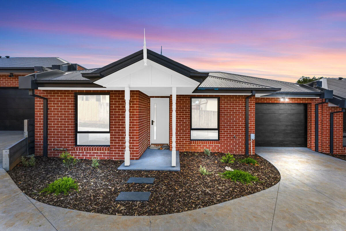 1/21 Lardner Road, Drouin VIC 3818