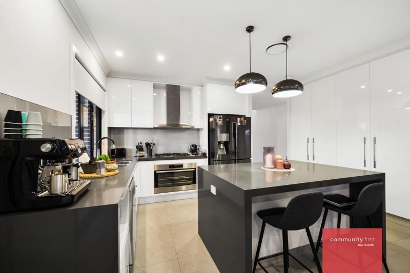 3 Silvester Way, Gledswood Hills NSW 2557, Image 1