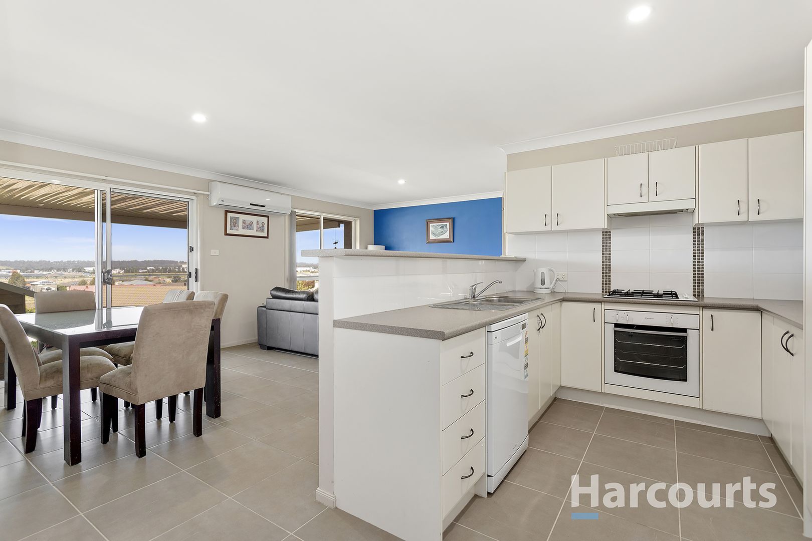 19 Brittany Avenue, Rutherford NSW 2320, Image 2