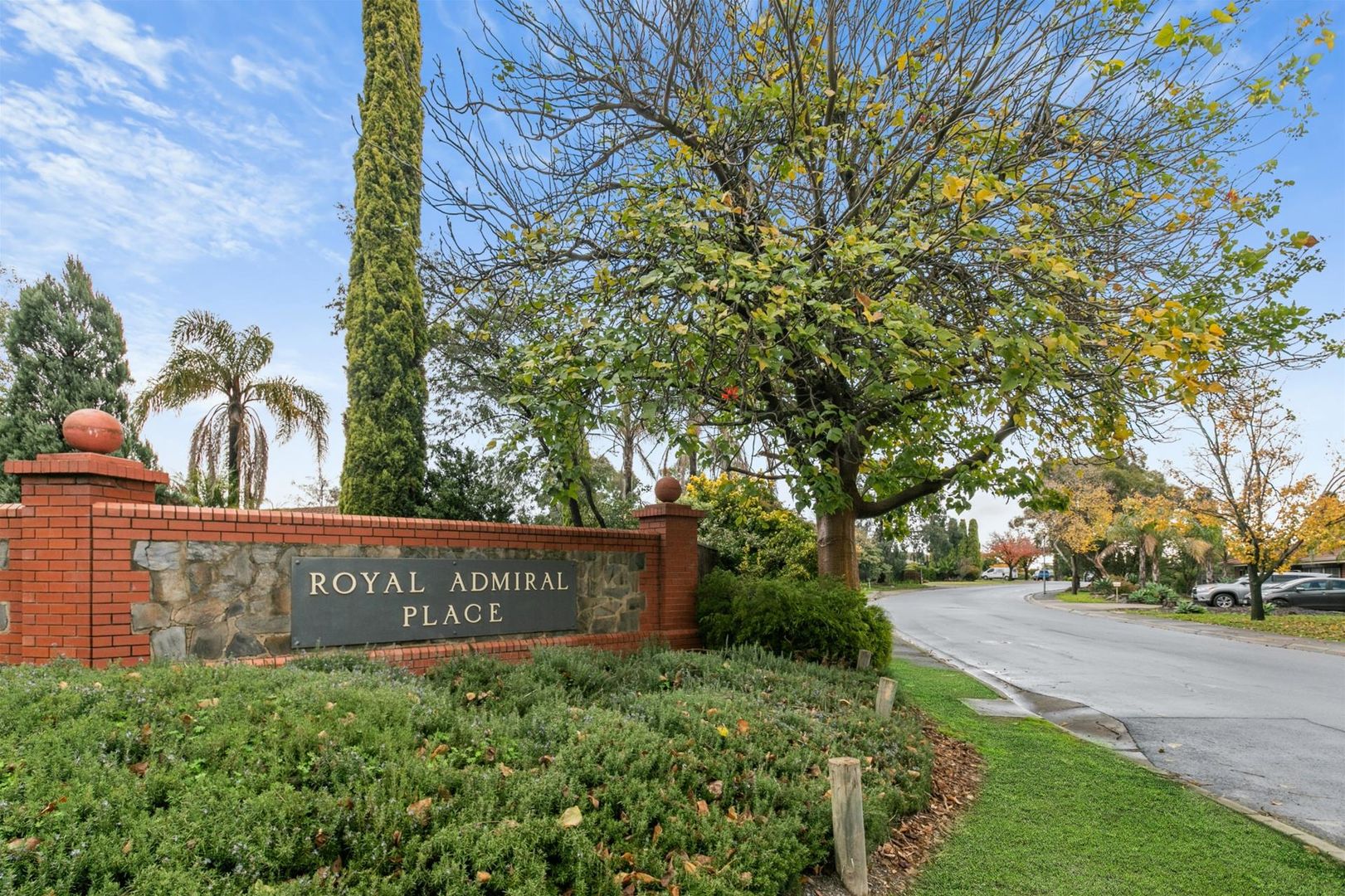 11 Royal Admiral Place, Surrey Downs SA 5126, Image 1
