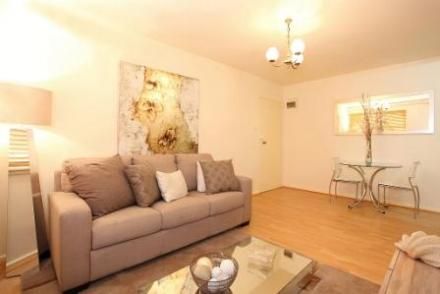 1 bedrooms Apartment / Unit / Flat in 2/85 Grosvenor Street BALACLAVA VIC, 3183