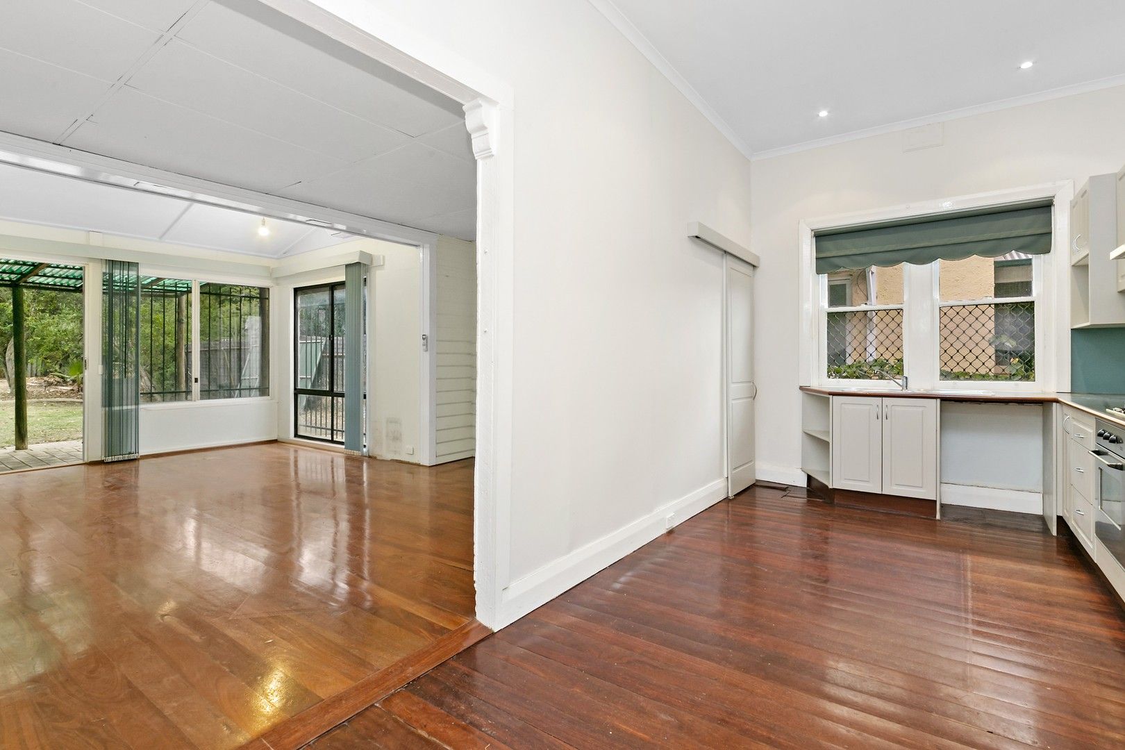 30 James Street, Guildford WA 6055 Domain