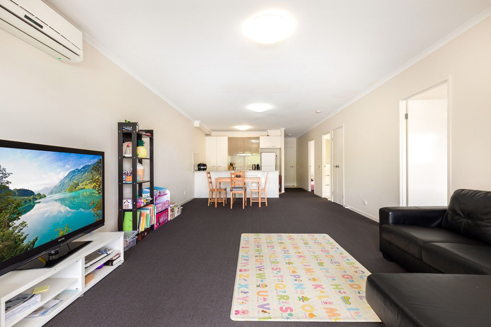 4/31 Grasspan Street, Zillmere QLD 4034, Image 1