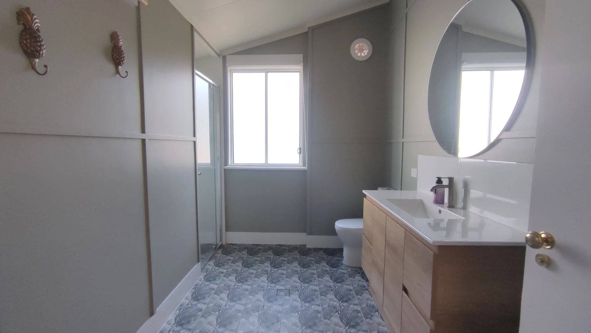 Additional image 8 of 33 Jan St, Macleay Island QLD 4184