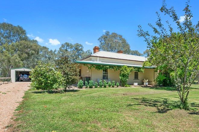 Picture of 732 Oxley Flats Road, OXLEY FLATS VIC 3678