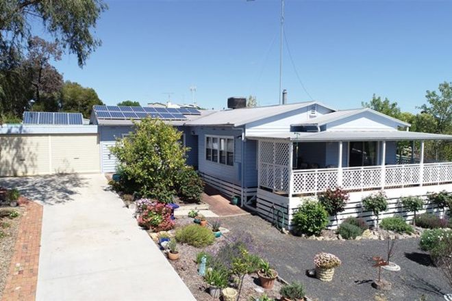 Picture of 45 Lake Street, EDENHOPE VIC 3318