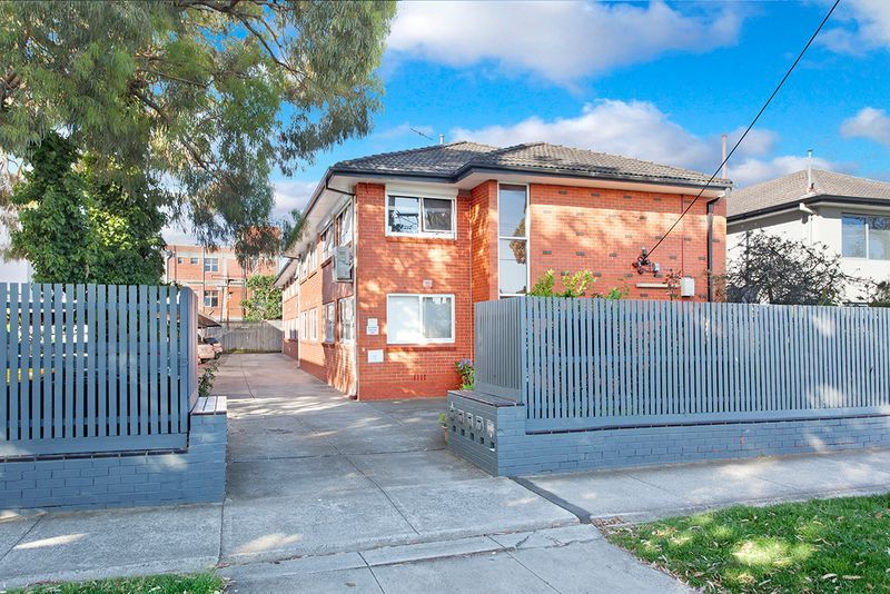 1 bedrooms Apartment / Unit / Flat in 8/15 Rosstown Road CARNEGIE VIC, 3163