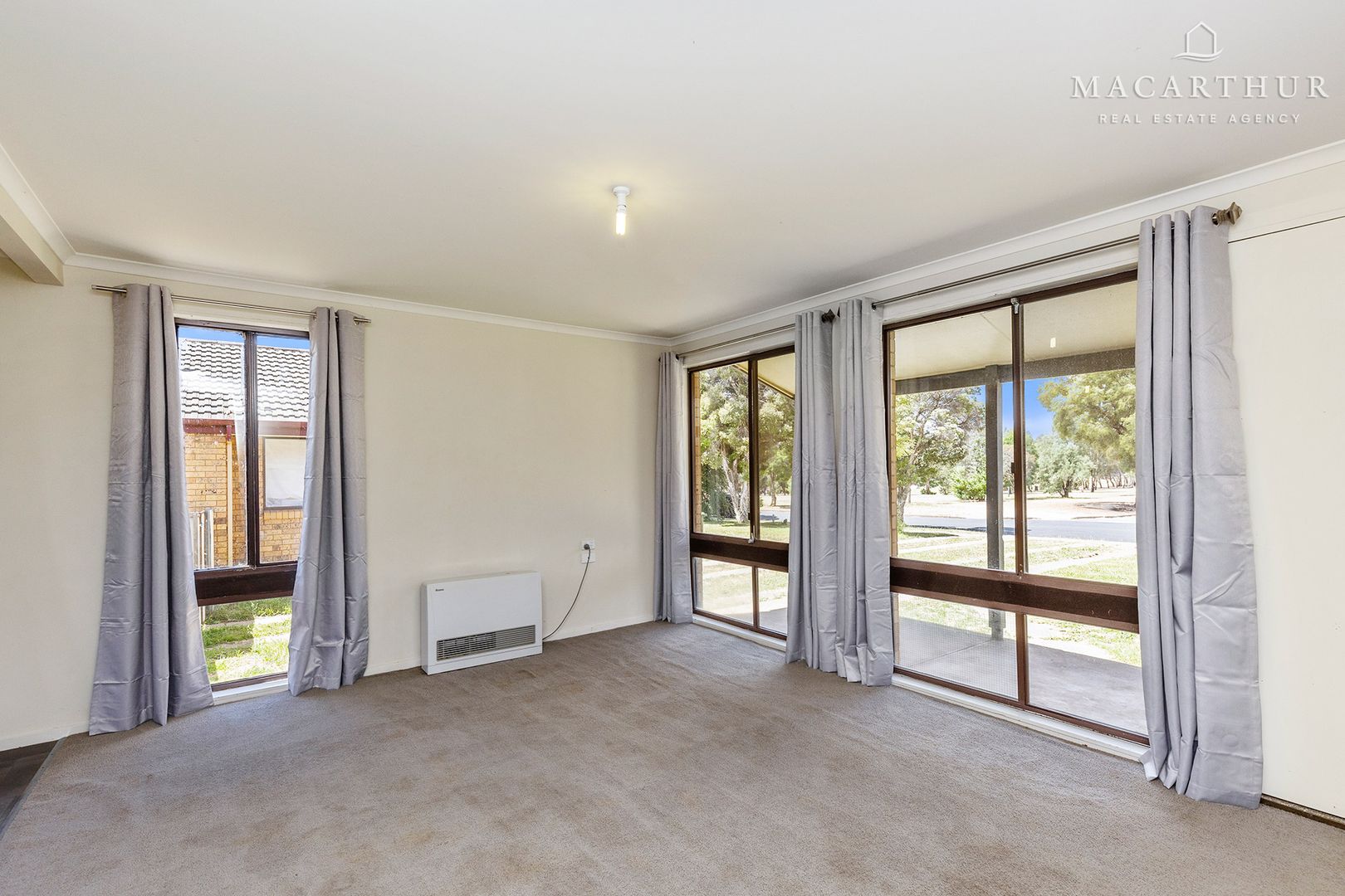 24 Marshall Street, Ashmont NSW 2650, Image 1