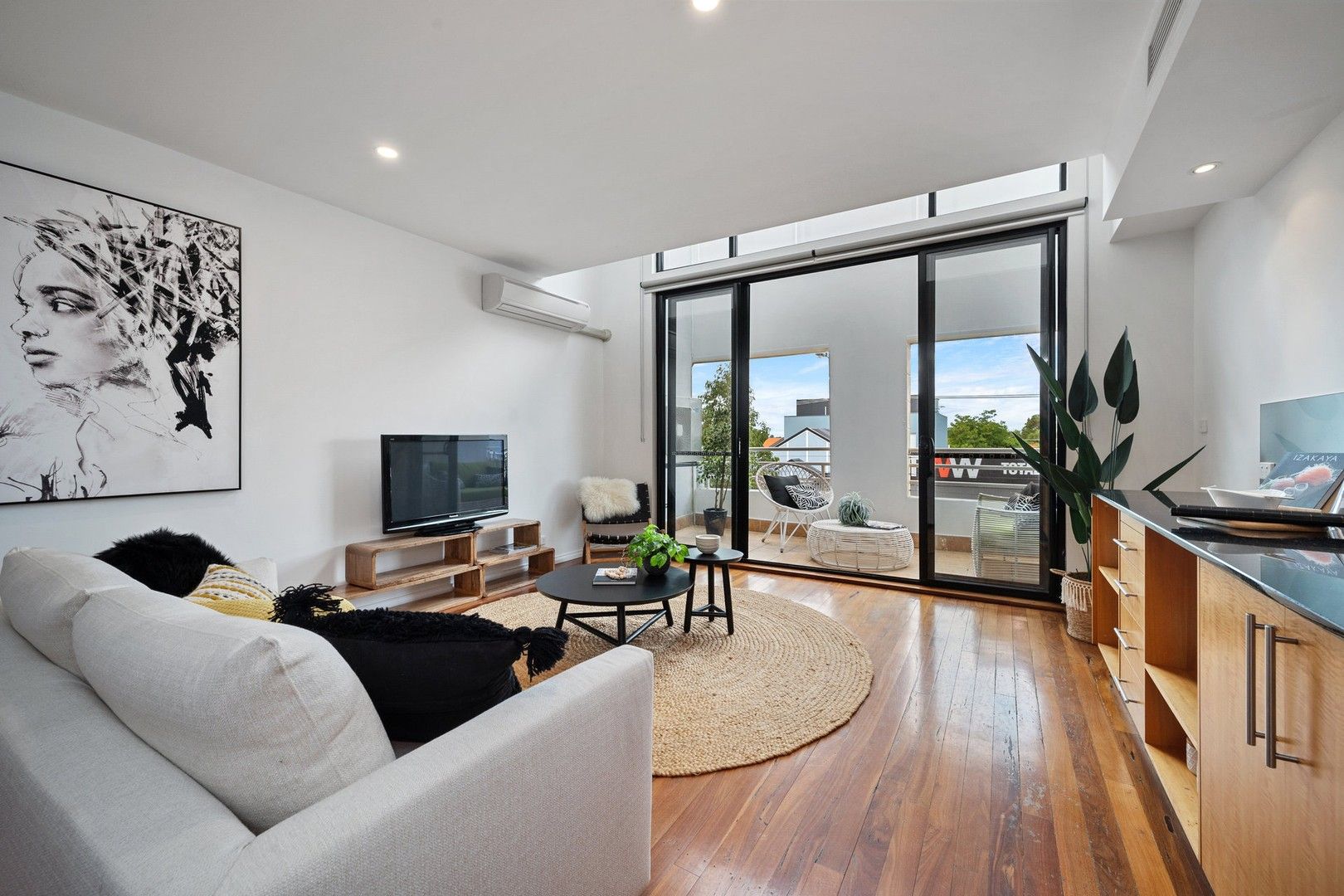 10/401 Oxford Street, Mount Hawthorn WA 6016, Image 0