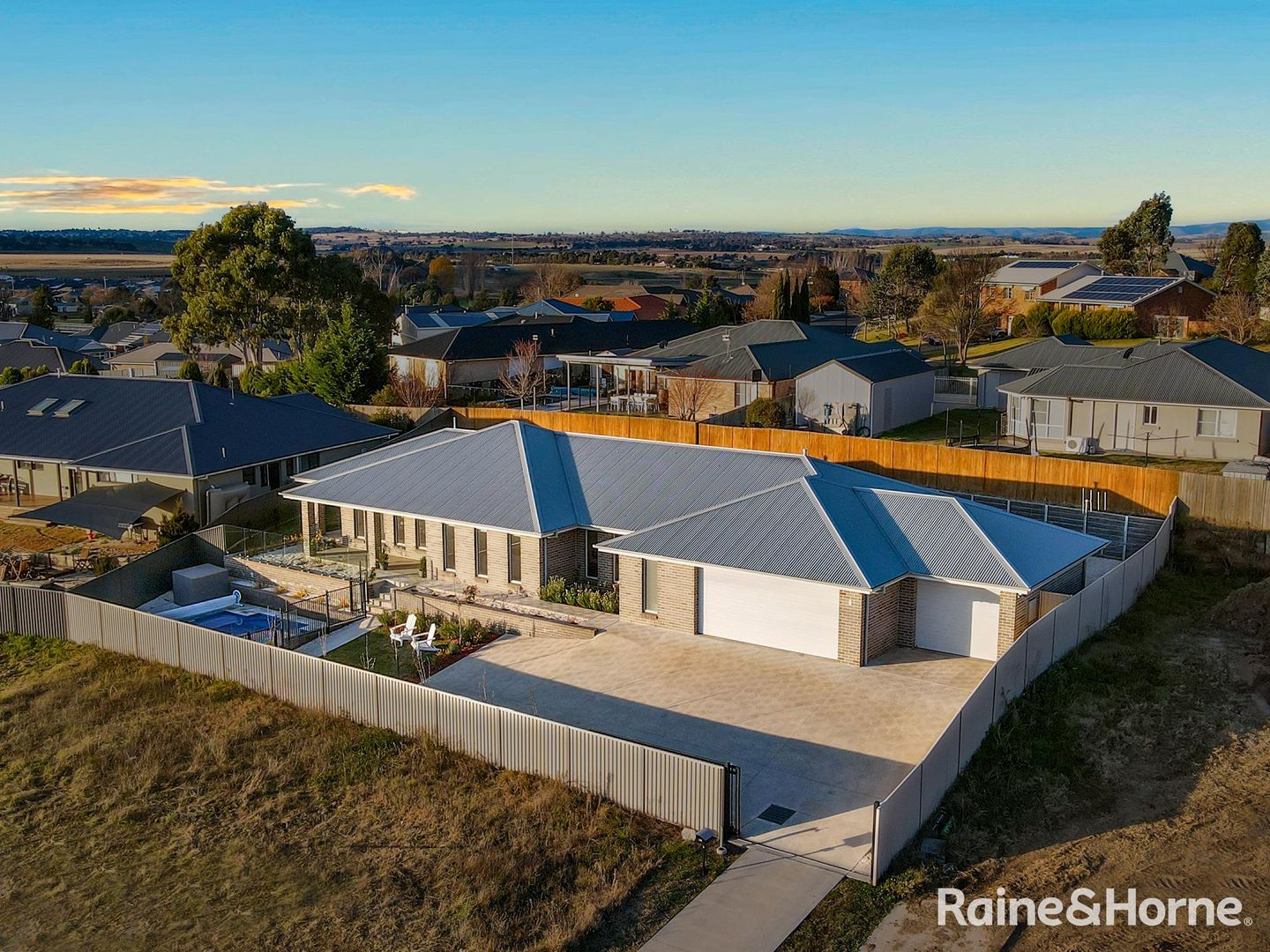 9 Gell Place, Abercrombie Property History & Address Research Domain