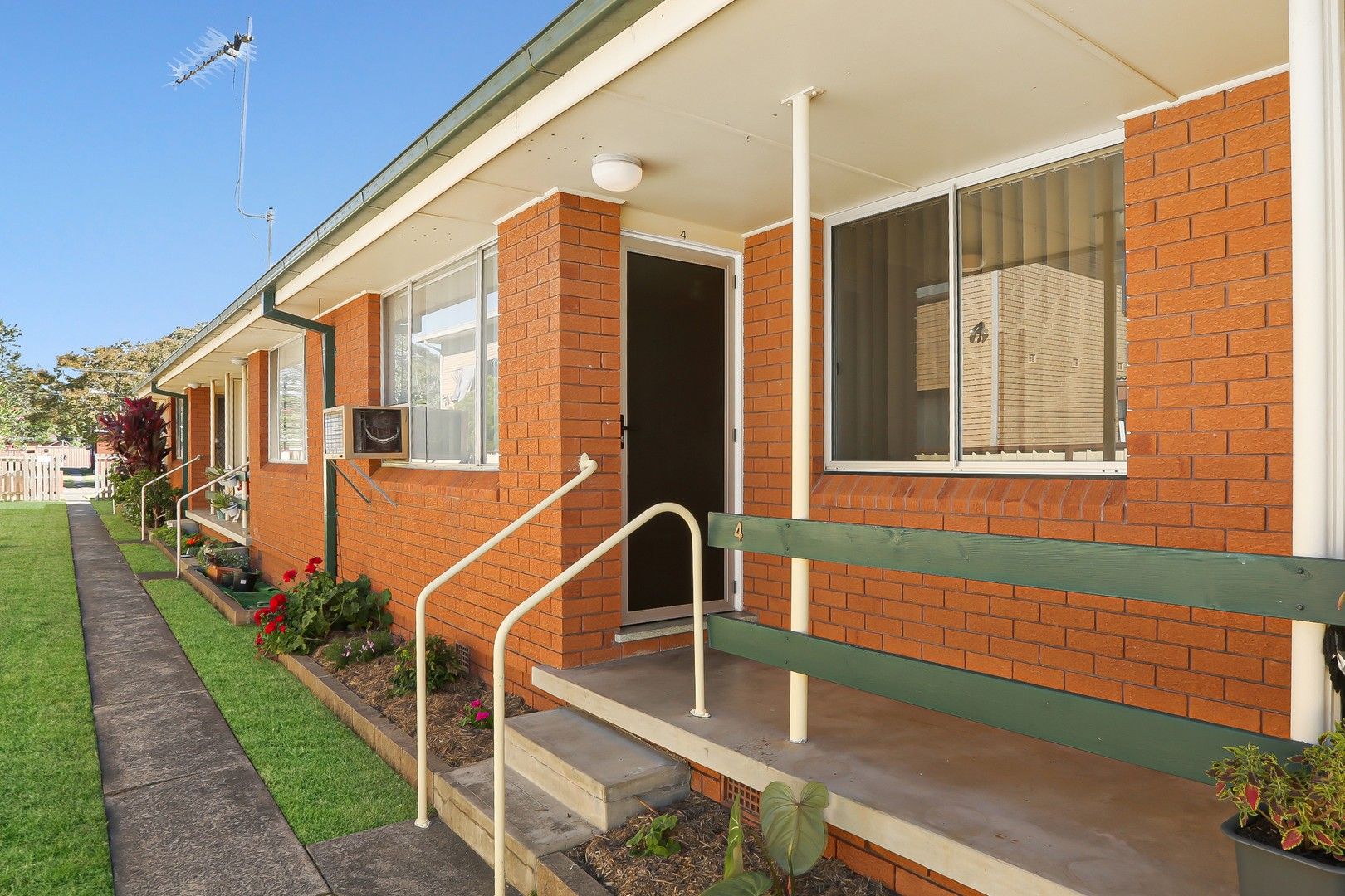 4/3 St Lukes Avenue, Brownsville NSW 2530, Image 0