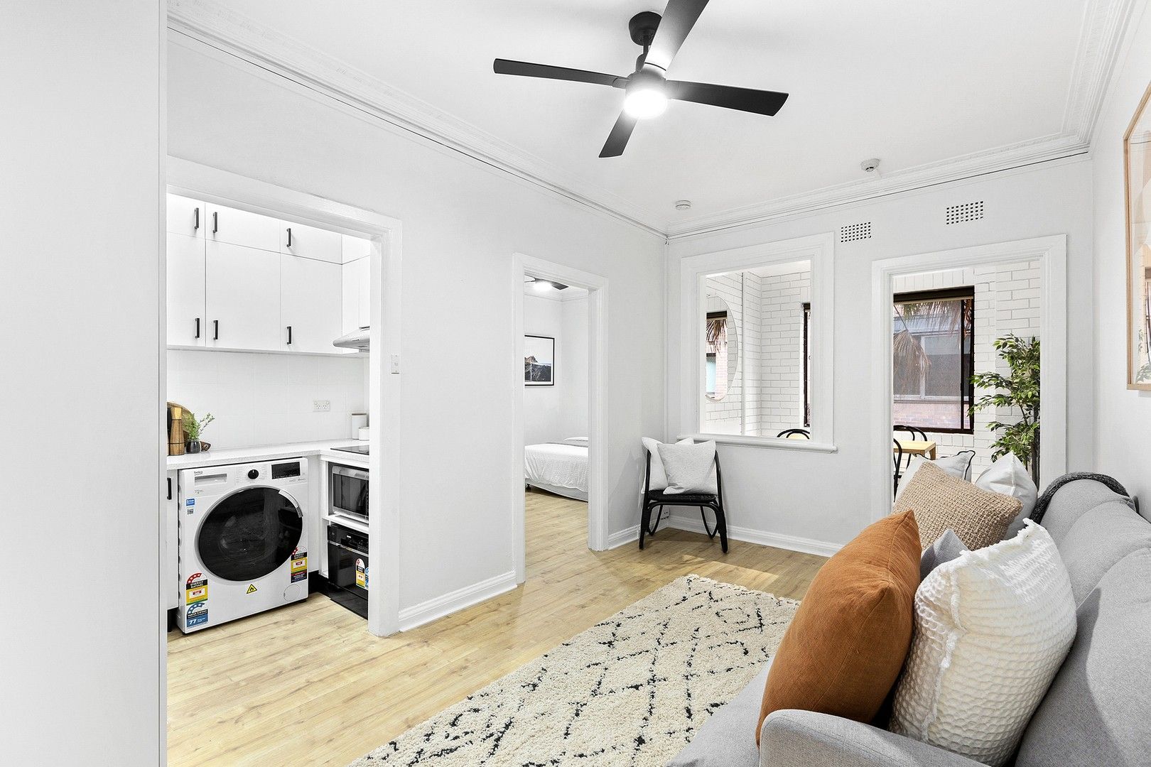 1 bedrooms Apartment / Unit / Flat in 4/12a Springfield Avenue POTTS POINT NSW, 2011