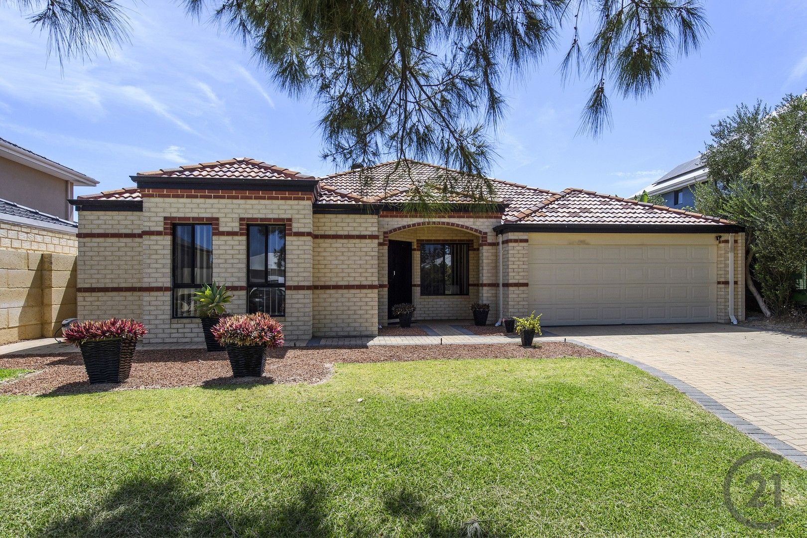 10 Sanddune Way, Wannanup WA 6210, Image 0