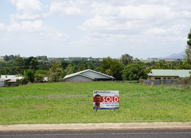 13 Grove Street, Atherton QLD 4883