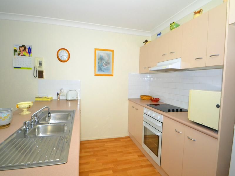 9a Day Dawn Pl, Erina NSW 2250, Image 2