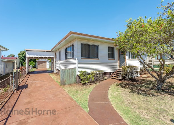 4 Race Street, Newtown QLD 4350