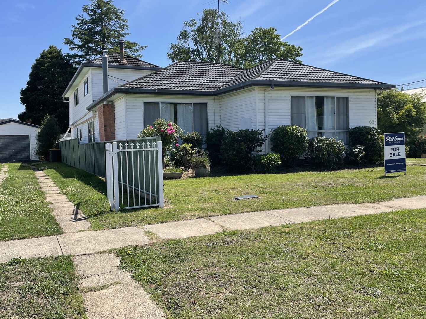 5 bedrooms House in 63E Apsley Street WALCHA NSW, 2354