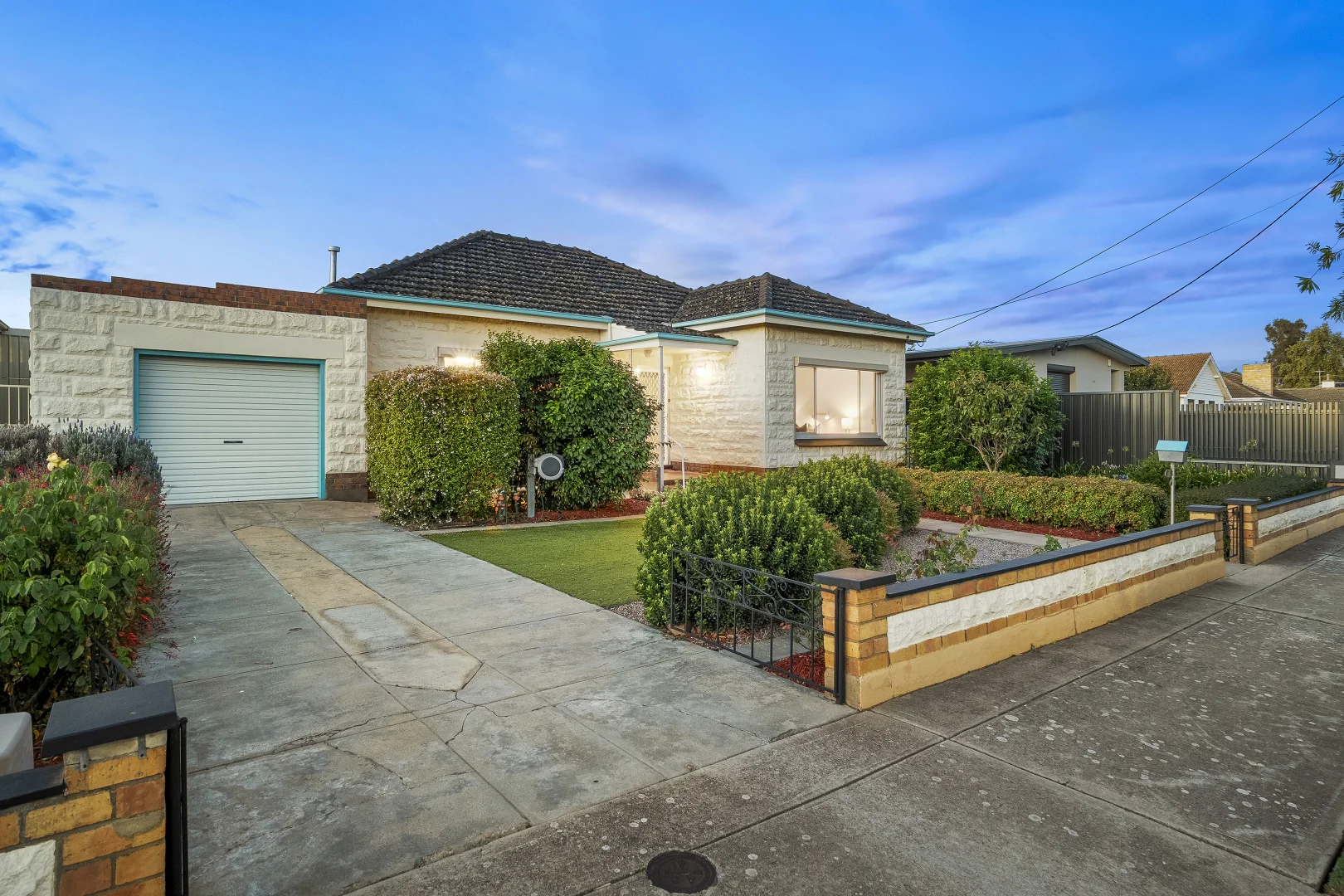 Additional image 2 of 12 Lucerne Grove, Findon SA 5023